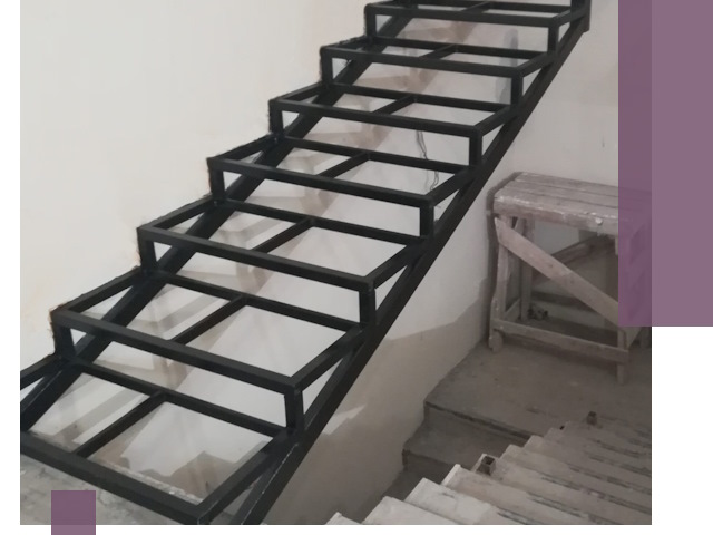 Демонтаж лестниц на металлокаркасе в Горячем Ключе: быстрый вывоз и разбор
