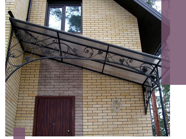 Односкатные козырьки из металла под ключ в Горячем Ключе